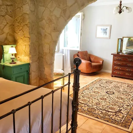 Bed & Breakfast Les Pignons *